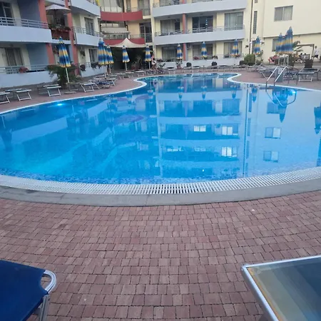 Plaza סאני ביץ'