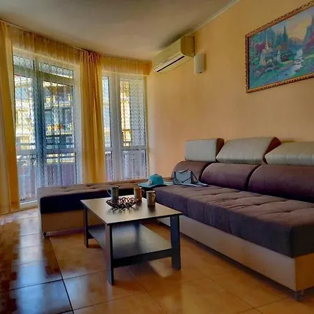 Apartmanhotel Plaza Napospart